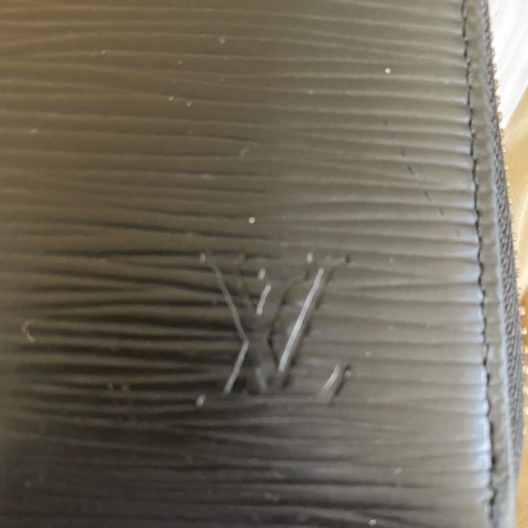 Louis Vuitton wallet - Picture 3 of 14